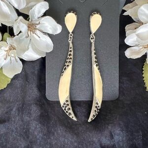 Vintage 80s Enamel‎ Black Rhinestones Long Pendant Earrings